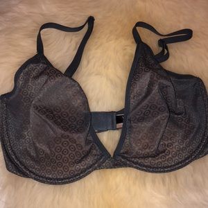 VS body by Victoria unlined bra 32DDD